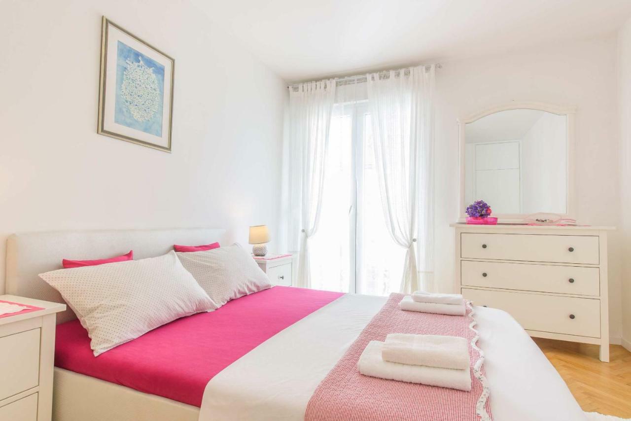 Comfortable And Stylish Apartment Split Eksteriør billede