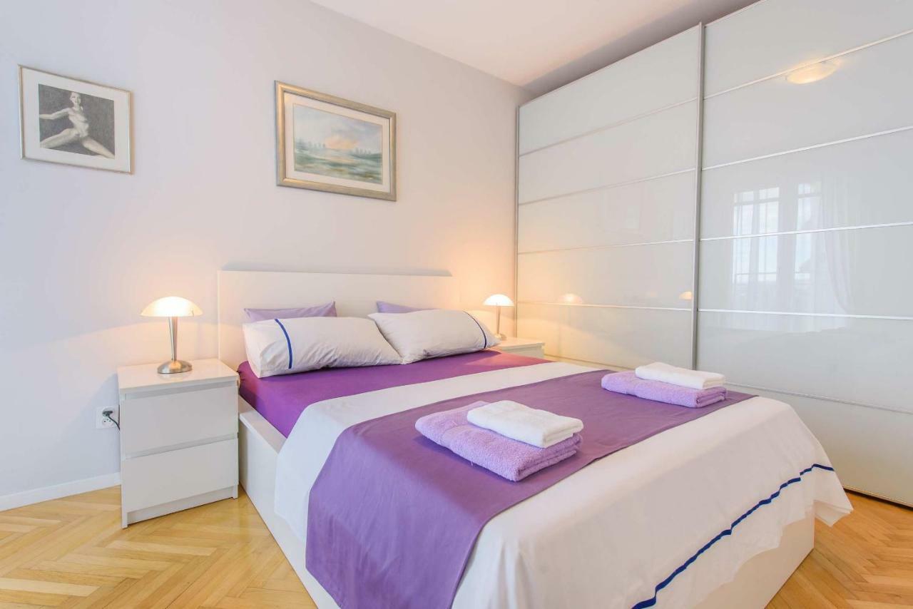 Comfortable And Stylish Apartment Split Eksteriør billede